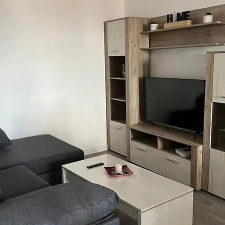 Nuevo Casco Antiguo Apartman *